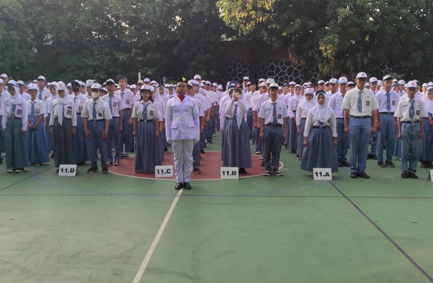 Upacara Bendera Merah Putih Dalam…